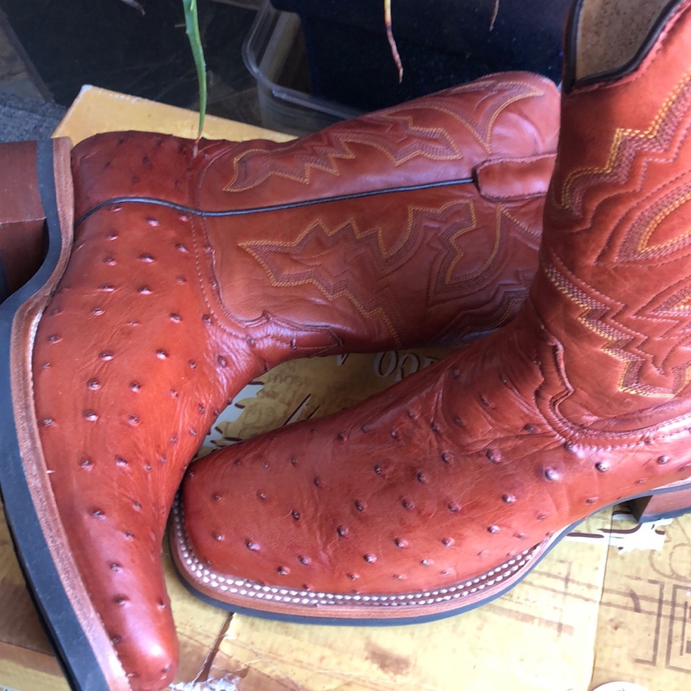 Western boots square toe leather size 10